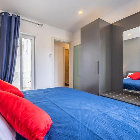 Sleek & Stylish 2Br Accommodation With Large Private Terrace - Close To Saint Julian'S & Tigne Shopping Mall Sliema Exterior foto